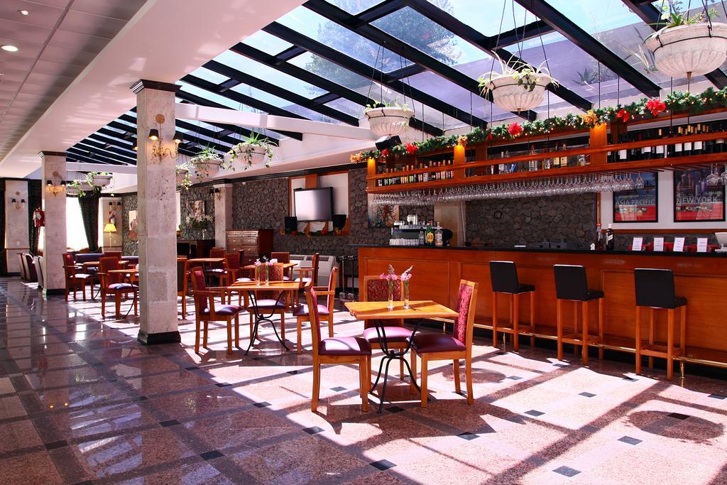 Ramada By Wyndham Buenos Aires Hotel Vicente López Restaurant billede
