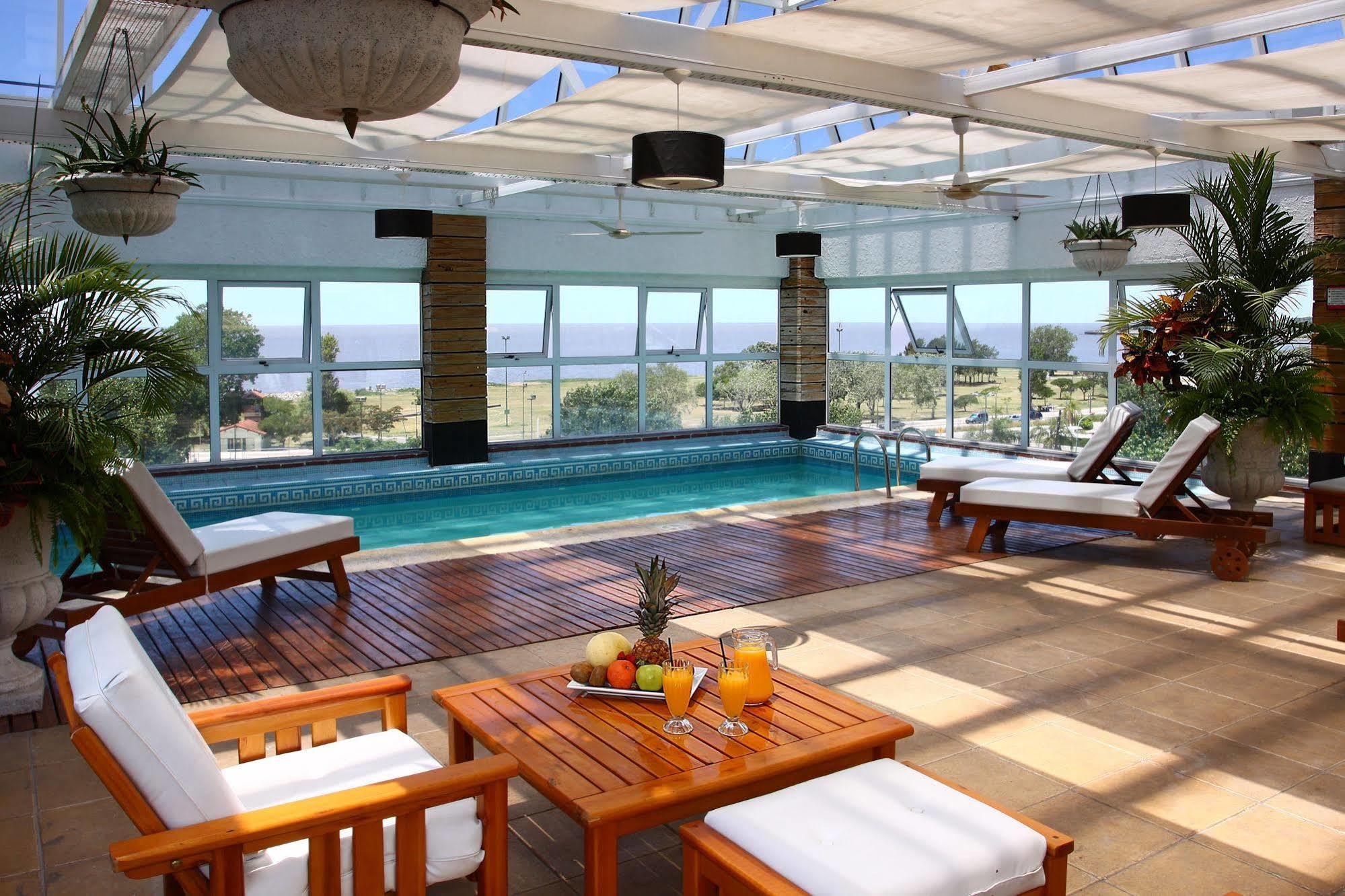 Ramada By Wyndham Buenos Aires Hotel Vicente López Eksteriør billede