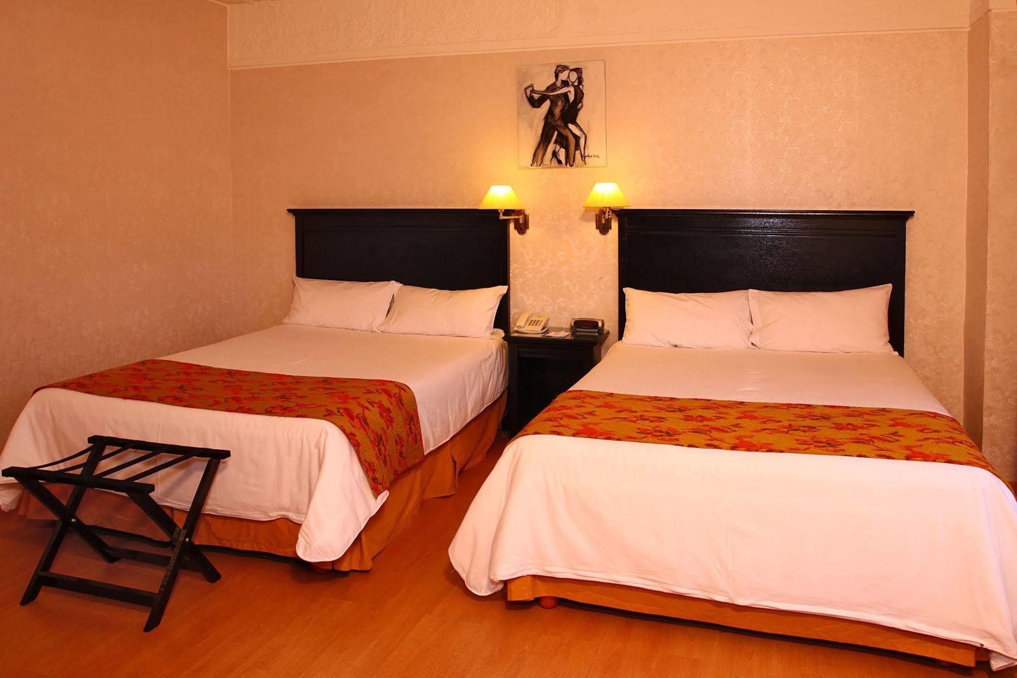 Ramada By Wyndham Buenos Aires Hotel Vicente López Eksteriør billede